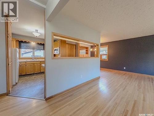 751 4Th Avenue Ne, Swift Current, SK - Indoor