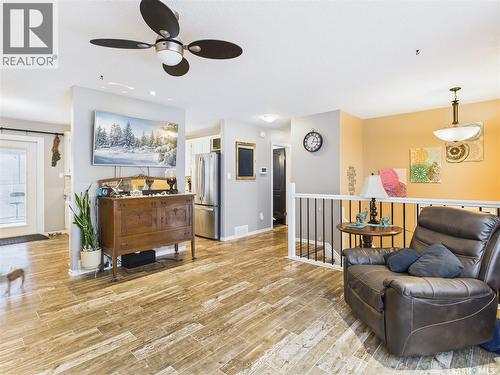3441 12Th Avenue E, Prince Albert, SK - Indoor Photo Showing Living Room