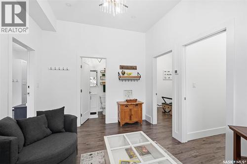 3117 Ortona Street, Saskatoon, SK - Indoor