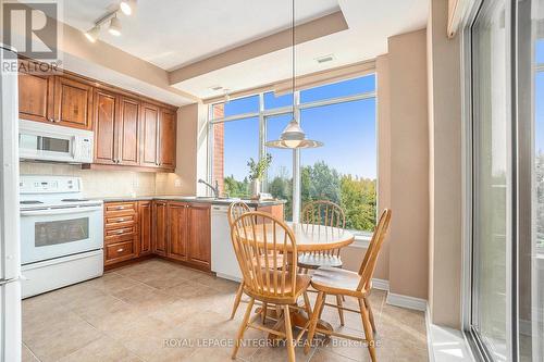 704 - 136 Darlington Private, Ottawa, ON - Indoor