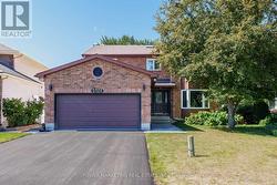 5722 KEMPLANE COURT  Ottawa, ON K1W 1B8