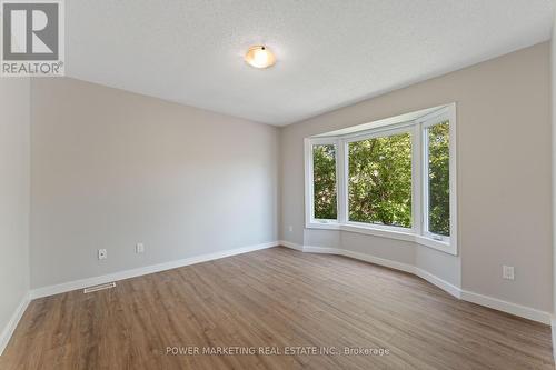 5722 Kemplane Court, Ottawa, ON - Indoor Photo Showing Other Room