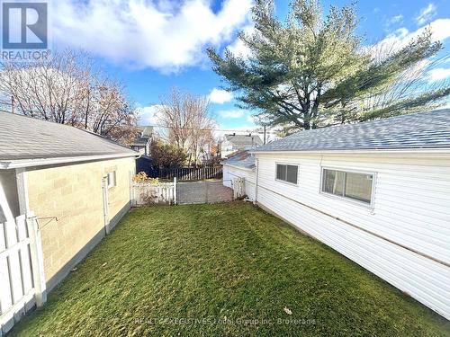 844 Queen Street, North Bay (Ferris), ON - Outdoor