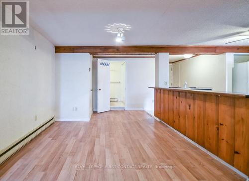 3071 Mosley Street, Wasaga Beach, ON - Indoor Photo Showing Other Room