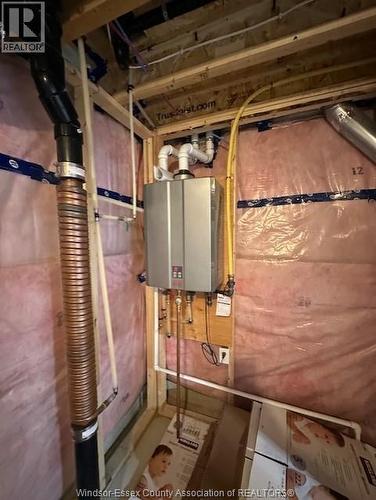 3161 Viola Crescent, Windsor, ON - Indoor Photo Showing Basement