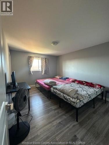 3161 Viola Crescent, Windsor, ON - Indoor Photo Showing Bedroom