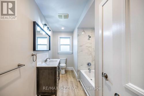 314 Jackson Avenue, Oshawa (Central), ON - Indoor Photo Showing Bathroom