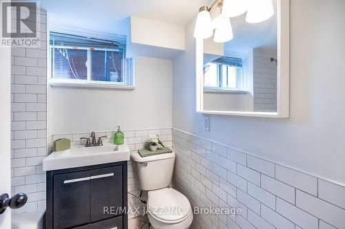 314 Jackson Avenue, Oshawa (Central), ON - Indoor Photo Showing Bathroom