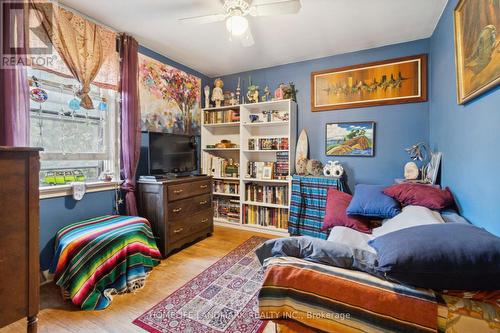 127 Lake Avenue, Richmond Hill, ON - Indoor