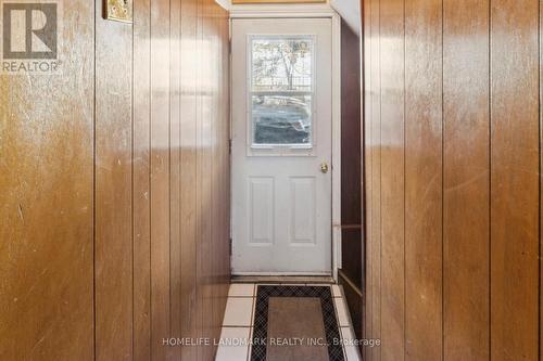 127 Lake Avenue, Richmond Hill, ON - Indoor Photo Showing Other Room
