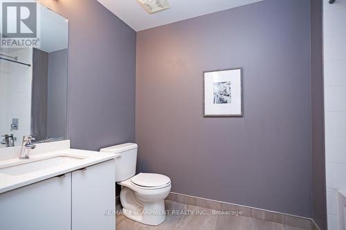 C301 - 5260 Dundas Street, Burlington, ON - Indoor Photo Showing Bathroom