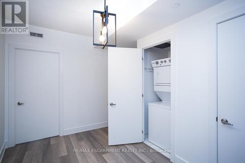 C301 - 5260 Dundas Street, Burlington, ON - Indoor Photo Showing Laundry Room