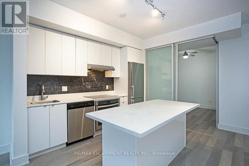 C301 - 5260 Dundas Street, Burlington, ON - Indoor Photo Showing Kitchen With Stainless Steel Kitchen