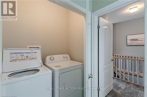 19 - 244 Dundas Street W, Brant, ON - Indoor Photo Showing Laundry Room
