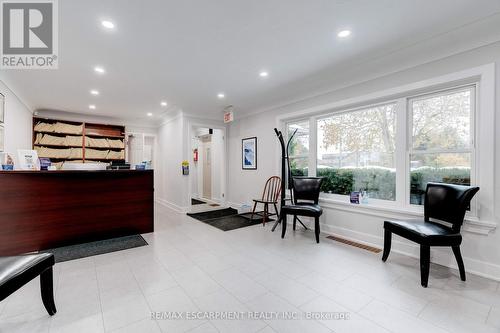 2409 Walker'S Line, Burlington, ON 