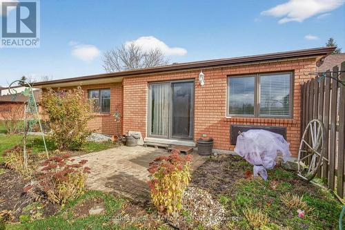 26 - 36 Champlain Crescent, Peterborough (Northcrest Ward 5), ON - Outdoor With Exterior