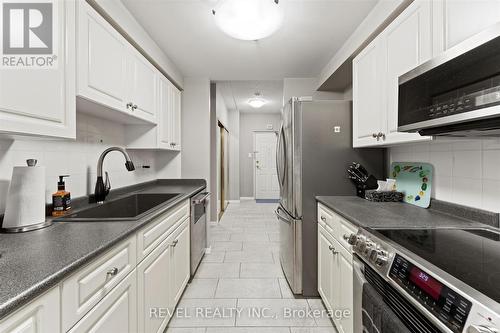 304 - 1885 Normandy Street, Lasalle, ON - Indoor Photo Showing Kitchen