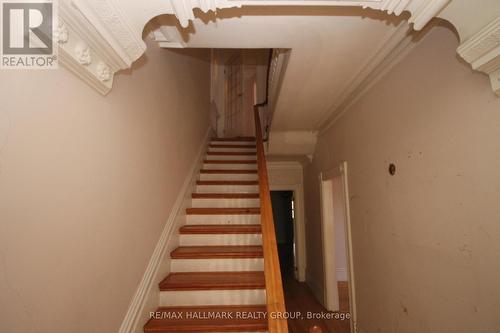 301 Waverley Street, Ottawa, ON - Indoor Photo Showing Other Room