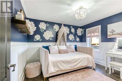 2224 Hulda Street, Sudbury, ON - Indoor Photo Showing Bedroom