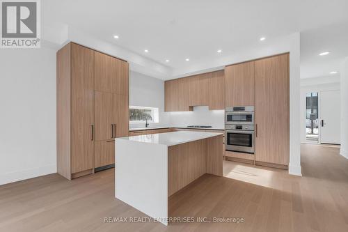 76 - 50 Lou Parsons Way, Mississauga, ON - Indoor With Fireplace