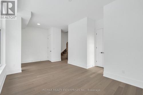 76 - 50 Lou Parsons Way, Mississauga, ON - Indoor Photo Showing Kitchen