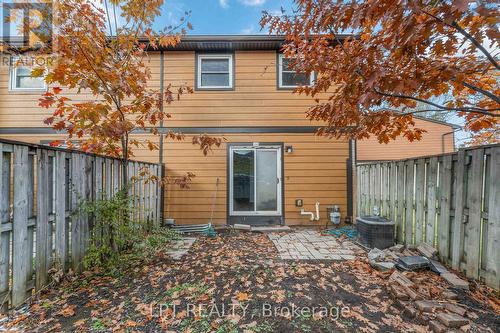 71 - 1743 Trappist Lane, Ottawa, ON - Outdoor
