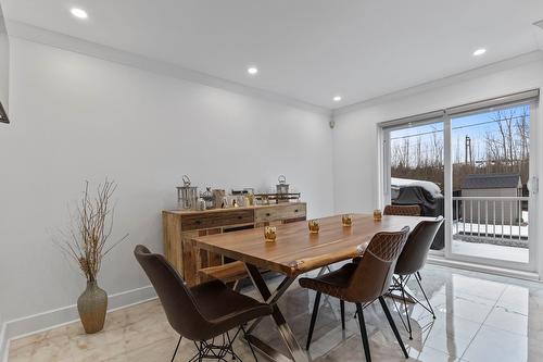 Salle à manger - 2345 Rue Du Passerin, Laval (Sainte-Rose), QC - Indoor Photo Showing Dining Room