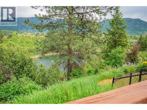 1923 Riverside Crescent, Castlegar, BC - Outdoor With View