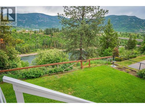 1923 Riverside Crescent, Castlegar, BC - Outdoor With View