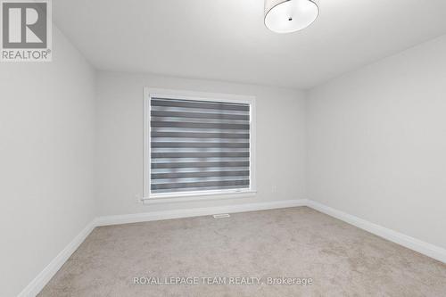 Bedroom With 4 Piece Ensuite - 200 Ketchikan Crescent, Ottawa, ON - Indoor Photo Showing Other Room