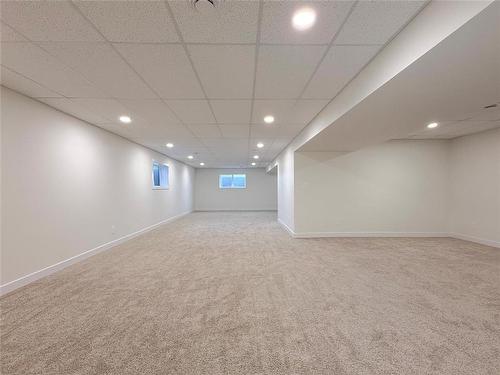 23 Silky Way, Brandon, MB - Indoor Photo Showing Other Room