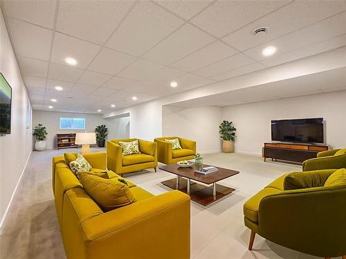 23 Silky Way, Brandon, MB - Indoor