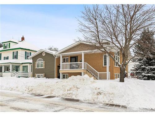 641-643 Evangeline St, Dieppe, NB 