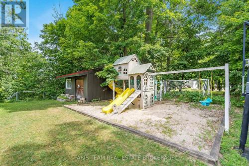 1826 Quantz Crescent, Innisfil, ON - Outdoor