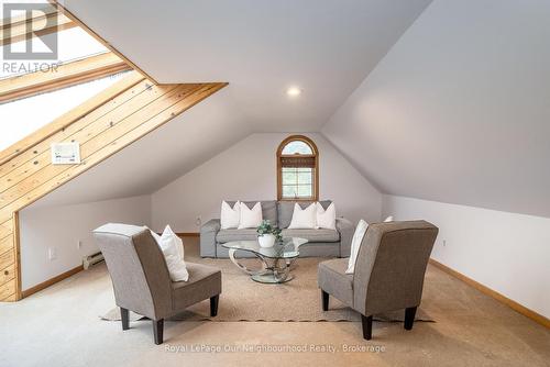 3741 Lakeshore Road E, Clarington, ON - Indoor