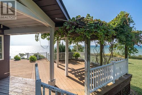 3741 Lakeshore Road E, Clarington, ON - Outdoor With Exterior