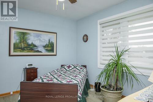 10 Devere Gardens, Quinte West (Trenton Ward), ON - Indoor Photo Showing Bedroom