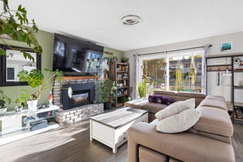 5849 Carmel Dr, Duncan, BC 