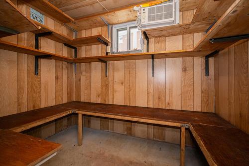 Cave/Chambre froide - 8500  - 8502 Rue Chauveau, Montréal (Saint-Léonard), QC - Indoor Photo Showing Other Room