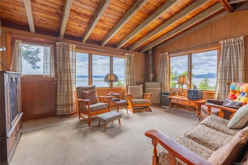 37177 Schooner Way, Pender Island, BC 