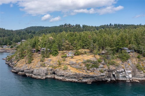 37177 Schooner Way, Pender Island, BC 