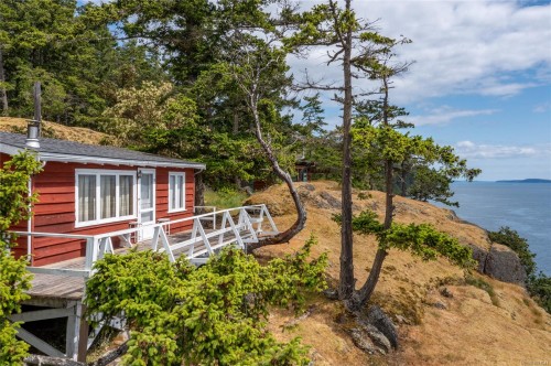 37177 Schooner Way, Pender Island, BC 