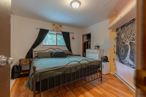 2477 Enefer Rd, Nanaimo, BC 