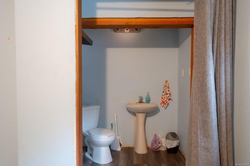 2477 Enefer Rd, Nanaimo, BC 