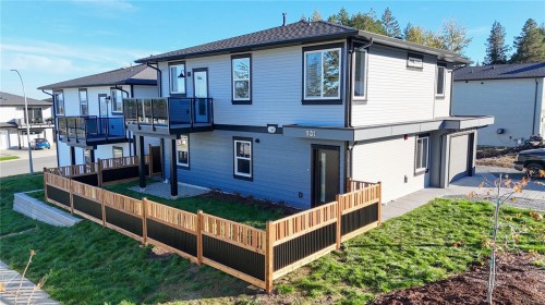 631 Eighth St, Nanaimo, BC 