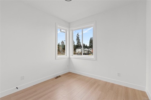 631 Eighth St, Nanaimo, BC 