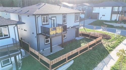 631 Eighth St, Nanaimo, BC 