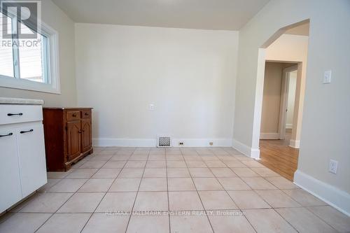 760 Chemong Road, Peterborough (Northcrest Ward 5), ON - Indoor Photo Showing Other Room