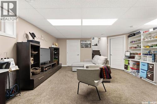 5061 Snowbirds Crescent, Regina, SK - Indoor