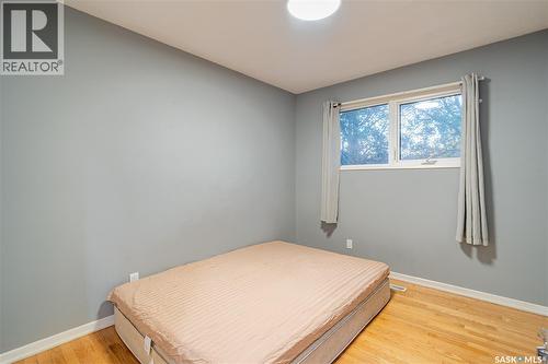 3205 Grant Road, Regina, SK - Indoor Photo Showing Bedroom
